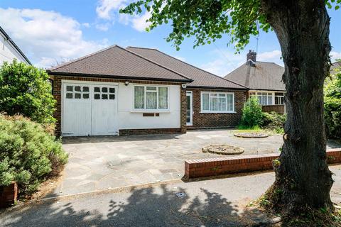2 bedroom detached bungalow for sale, Chalgrove Road, Sutton
