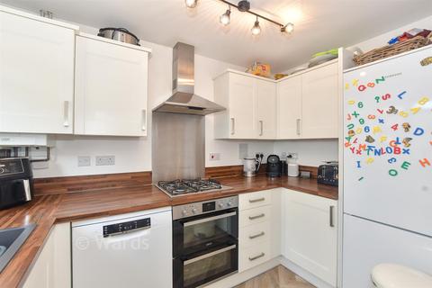 2 bedroom terraced house for sale, Colemans Close, Ashford, Kent