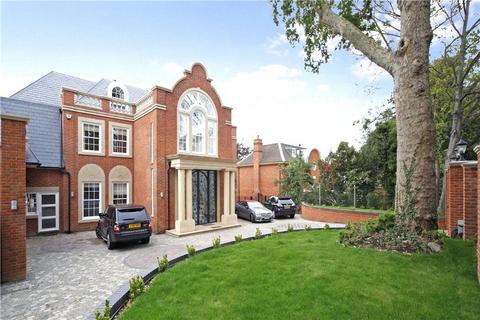 8 bedroom detached house to rent, George Road, Kingston upon Thames, Surrey, KT2