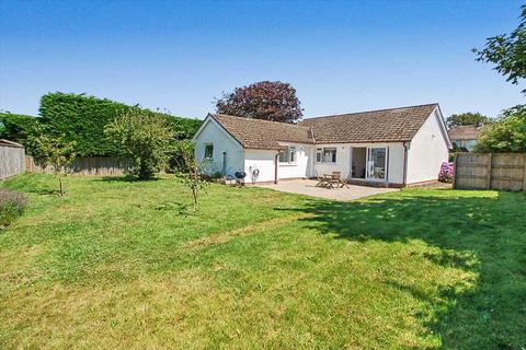 4 bedroom detached bungalow for sale, 8 Freshwater East Road