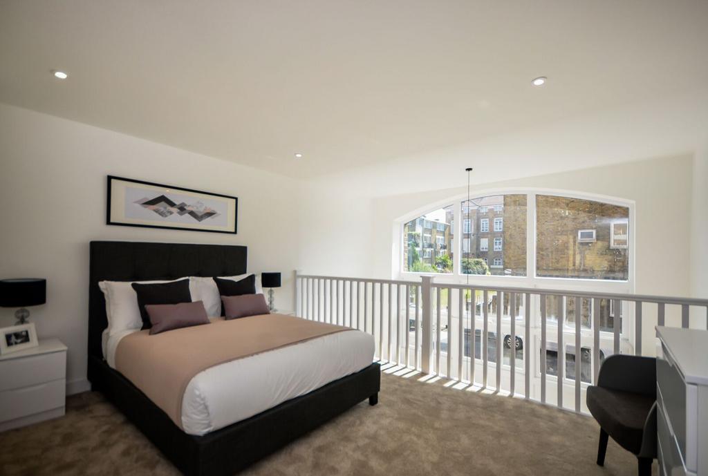 Apartment in London - View 5