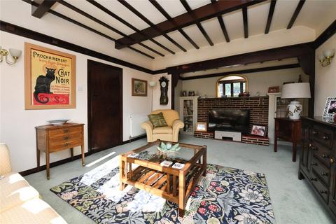 2 bedroom bungalow for sale, Branscombe Gardens, Thorpe Bay, Essex, SS1