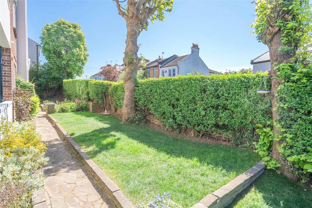 Front Gardens B