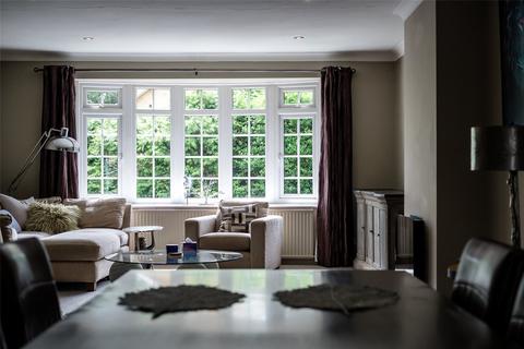 2 bedroom apartment for sale, Fulshaw Park, Wilmslow, Cheshire, SK9