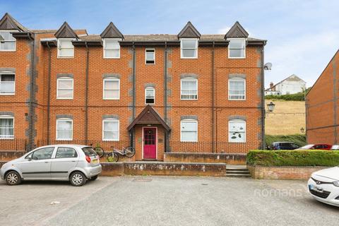 undefined, Lynden Mews, Dale Road, Reading, RG2