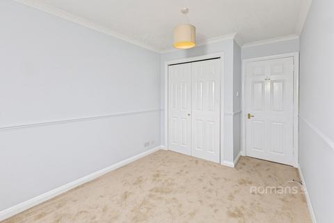 undefined, Lynden Mews, Dale Road, Reading, RG2