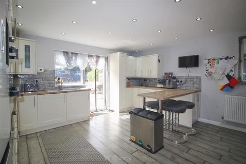 3 bedroom semi-detached house for sale, St. Leonards Drive, Chapel St. Leonards, Skegness