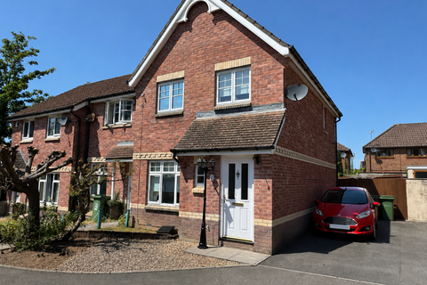 Tre Newydd, Kenfig Hill CF33