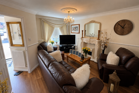 3 bedroom end of terrace house for sale, Tre Newydd, Kenfig Hill CF33