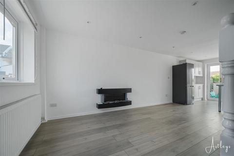2 bedroom semi-detached house for sale, Appledore Place, Newton, Swansea