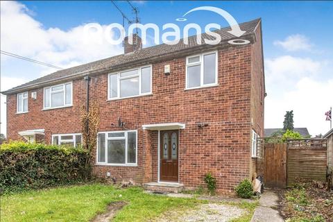 Wye Close, Tilehurst, Reading