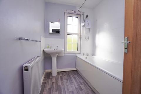 1 bedroom flat for sale, London Road, Buckinghamshire HP11