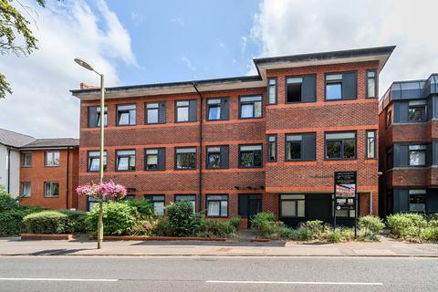 1 bed flat/apartment for rent in Fleet Road, Hampshire GU51