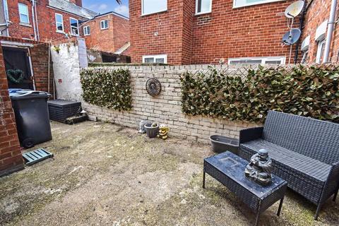 2 bedroom flat for sale, Collingwood Street, South Shields