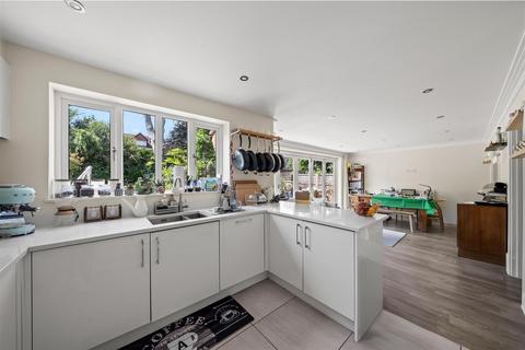 5 bedroom detached house for sale, Greencroft, Guildford