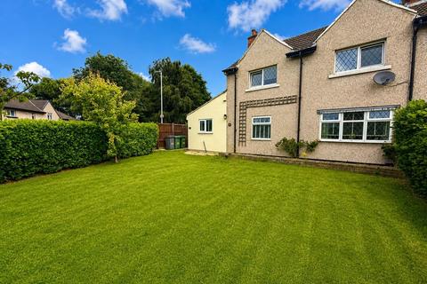 3 bedroom house to rent, The Oval, Otley, West Yorkshire, UK, LS21