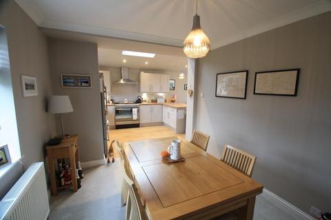3 bedroom house to rent, The Oval, Otley, West Yorkshire, UK, LS21