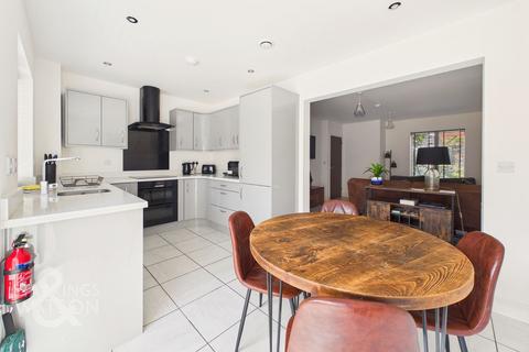 2 bedroom terraced house for sale, Goodson Road, Sprowston, Norwich