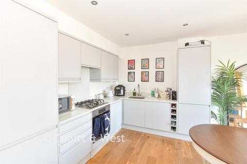 2 bedroom apartment for sale, Sofia House, Burgess Hill RH15