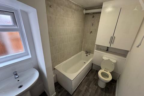 3 bedroom semi-detached house for sale, Moat House Road, Ward End, Birmingham, West Midlands