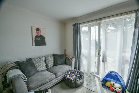 3 bedroom terraced house for sale, Melton Avenue, Newcastle upon Tyne NE6