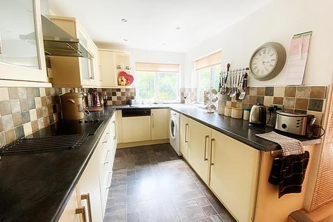 3 bedroom detached house for sale, Acomb Avenue, Wallsend