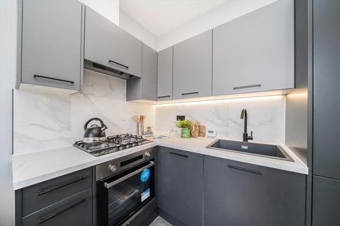 1 bedroom flat to rent, Bloom Park Road, London SW6