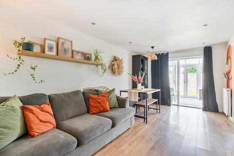 3 bedroom semi-detached house for sale, Le Marchant Close, Devizes