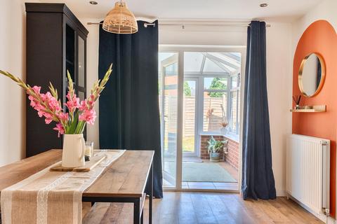 3 bedroom semi-detached house for sale, Le Marchant Close, Devizes