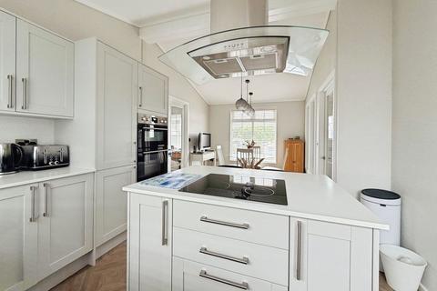 2 bedroom park home for sale, West Common, Southampton SO45