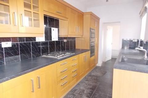 3 bedroom semi-detached house to rent, Granville Avenue, Long Eaton, NG10 4HE