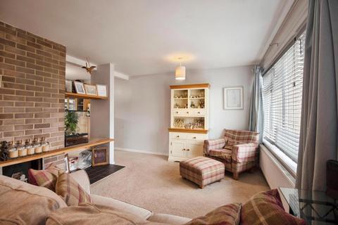 3 bedroom semi-detached house for sale, Riverside Gardens, Biggleswade, Bedfordshire, SG18