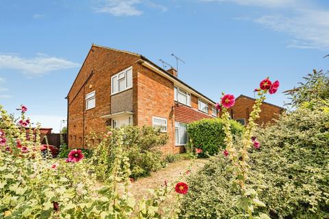 3 bedroom semi-detached house for sale, Fern Drive, Taplow, Maidenhead
