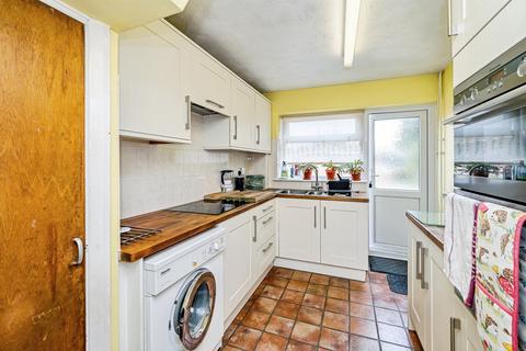 3 bedroom semi-detached house for sale, Fern Drive, Taplow, Maidenhead