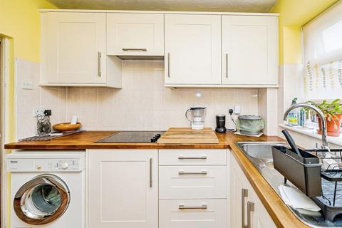 3 bedroom semi-detached house for sale, Fern Drive, Taplow, Maidenhead