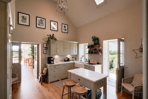 3 bedroom cottage for sale, La Rue De La Mare Des Pres, St. John JE3