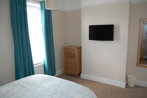 1 bedroom terraced house to rent, Queen Street, Barrow-in-Furness, Cumbria, LA14