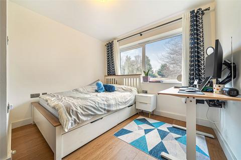 2 bedroom flat for sale, Durham Road, Bromley