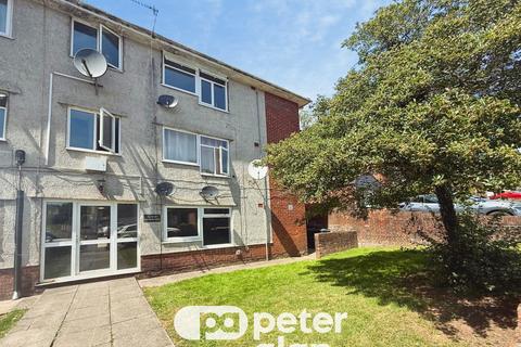 Studio to rent, Woolaston Avenue, Cardiff, CF23