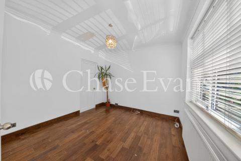 2 bedroom terraced house for sale, Manchester Grove, Isle Of Dogs, London, E14