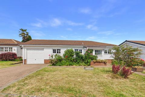 2 bedroom detached bungalow for sale, Kingsbridge Avenue, Mapperley, Nottingham