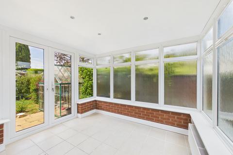 2 bedroom detached bungalow for sale, Kingsbridge Avenue, Mapperley, Nottingham