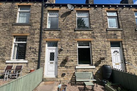 3 bedroom terraced house to rent, Urban Terrace, Grange Moor, Wakefield