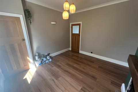 3 bedroom terraced house to rent, Urban Terrace, Grange Moor, Wakefield