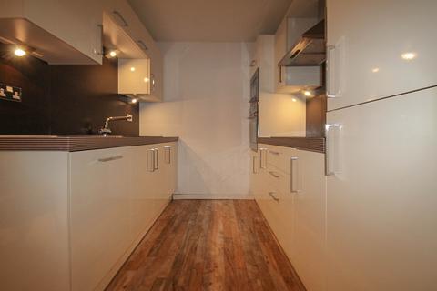 2 bedroom flat to rent, Homerton Street, Cambridge, CB2