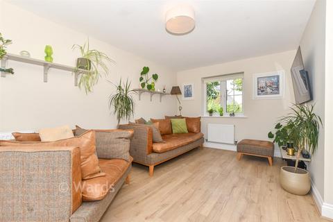 3 bedroom detached house for sale, Hadleigh Street, Ashford TN25