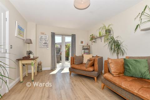 3 bedroom detached house for sale, Hadleigh Street, Ashford TN25