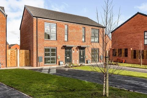 2 bedroom semi-detached house to rent, Bourdon Street, Greater Manchester M40