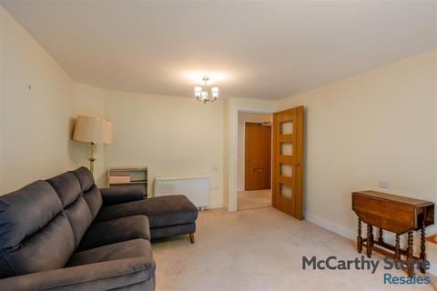 2 bedroom apartment for sale, Glenhills Court, Little Glen Road, Glen Parva, Leicester, LE2 9DH