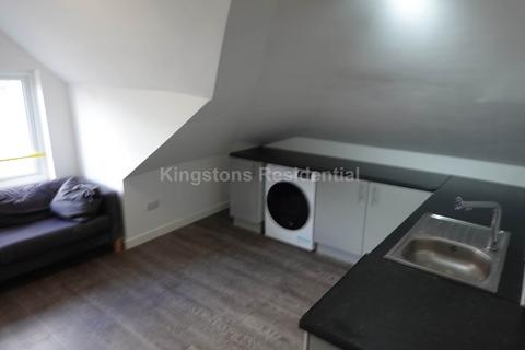 2 bedroom apartment to rent, Miskin Street, Cardiff CF24